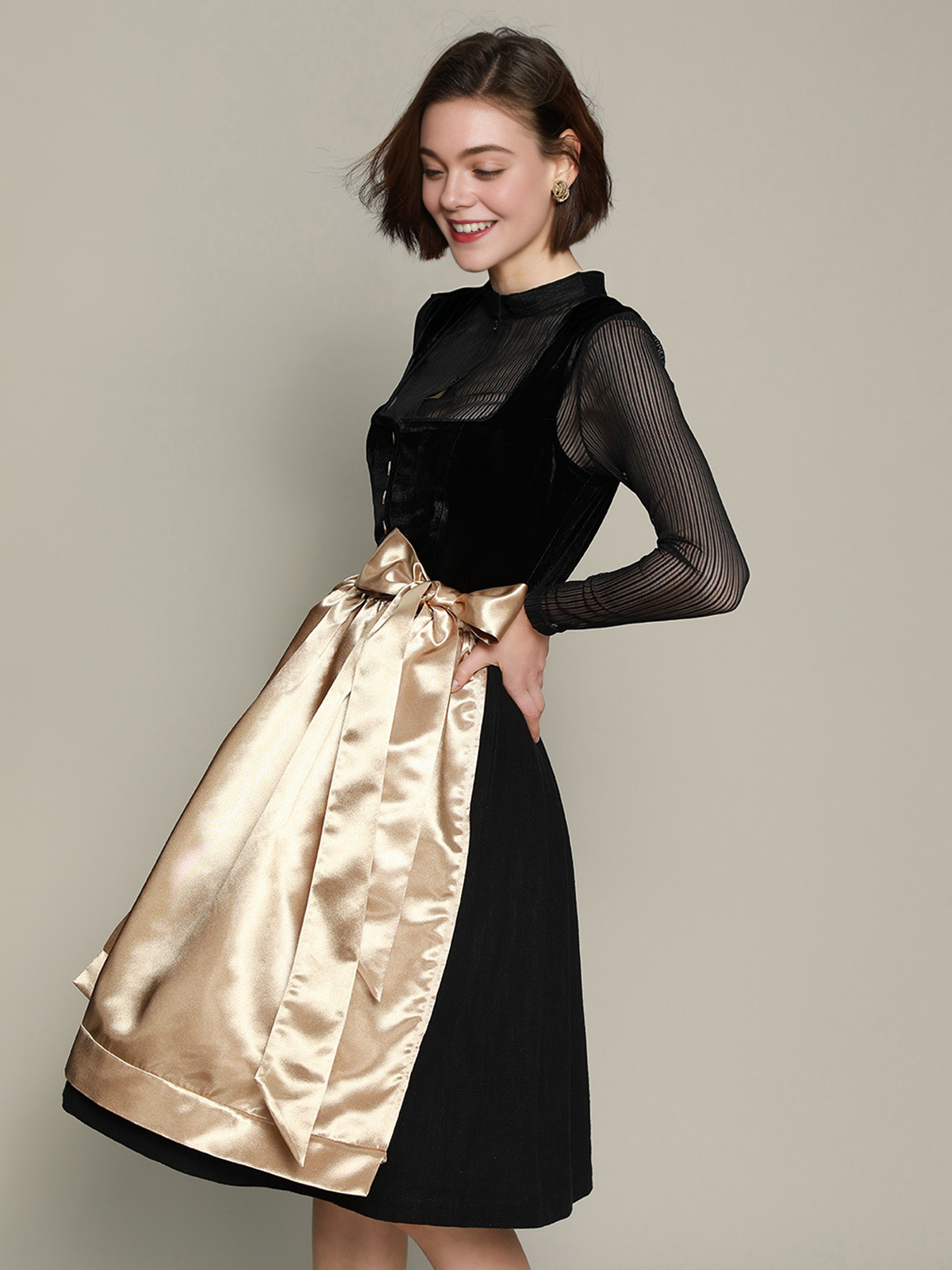 Dirndl 50 cm in Schwarz