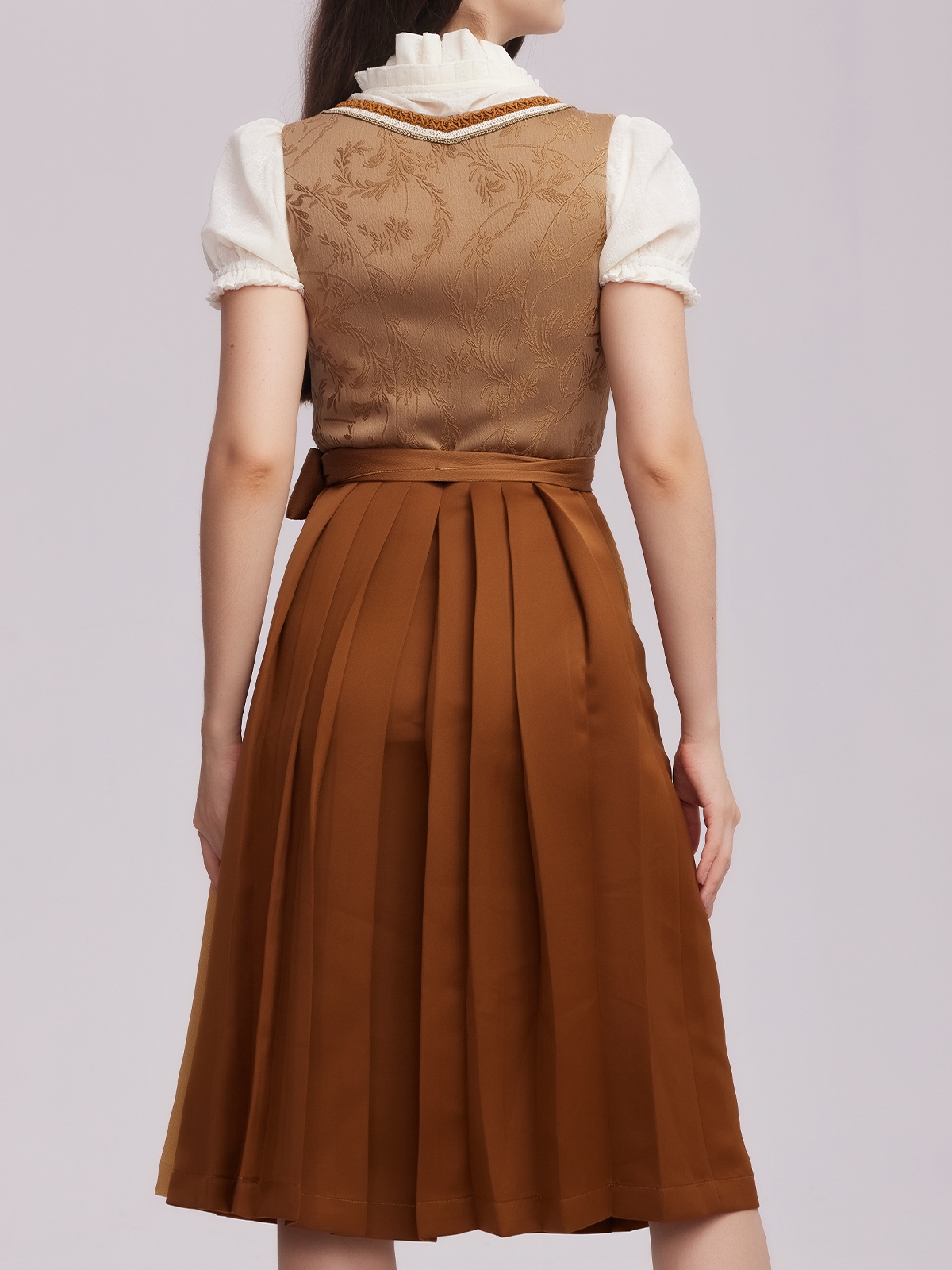 Dirndl in Gelb