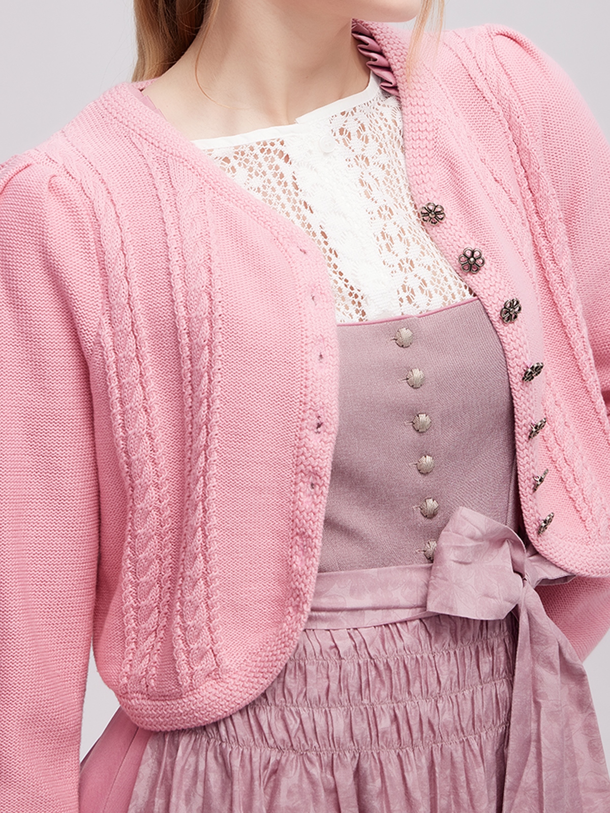 Dirndl in Rosa und Rot