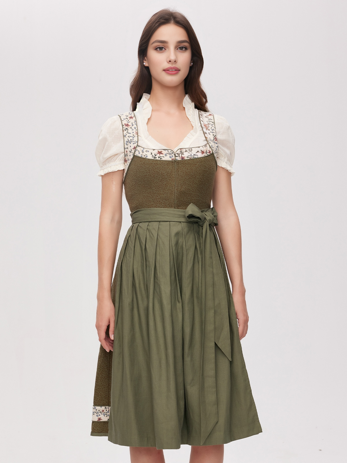 Dirndl Outfit