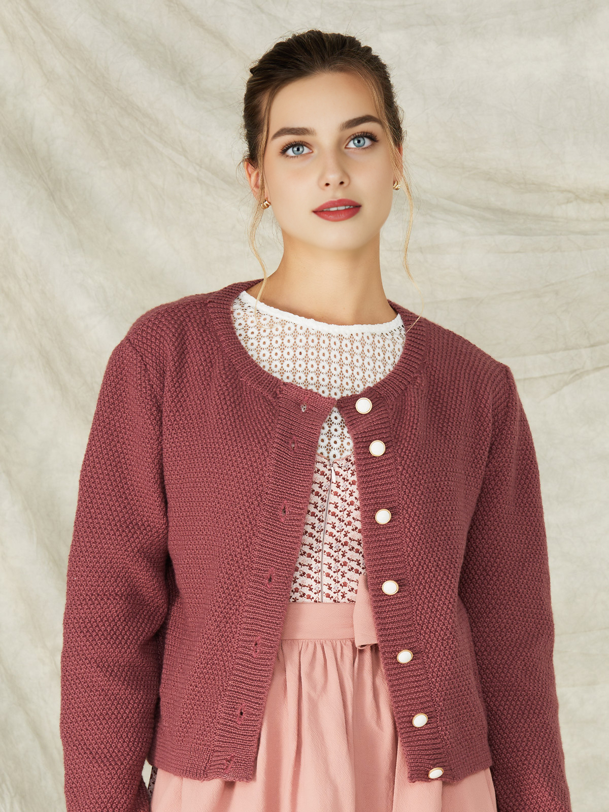 Dirndl ohne Schnürung grün in modernem Design