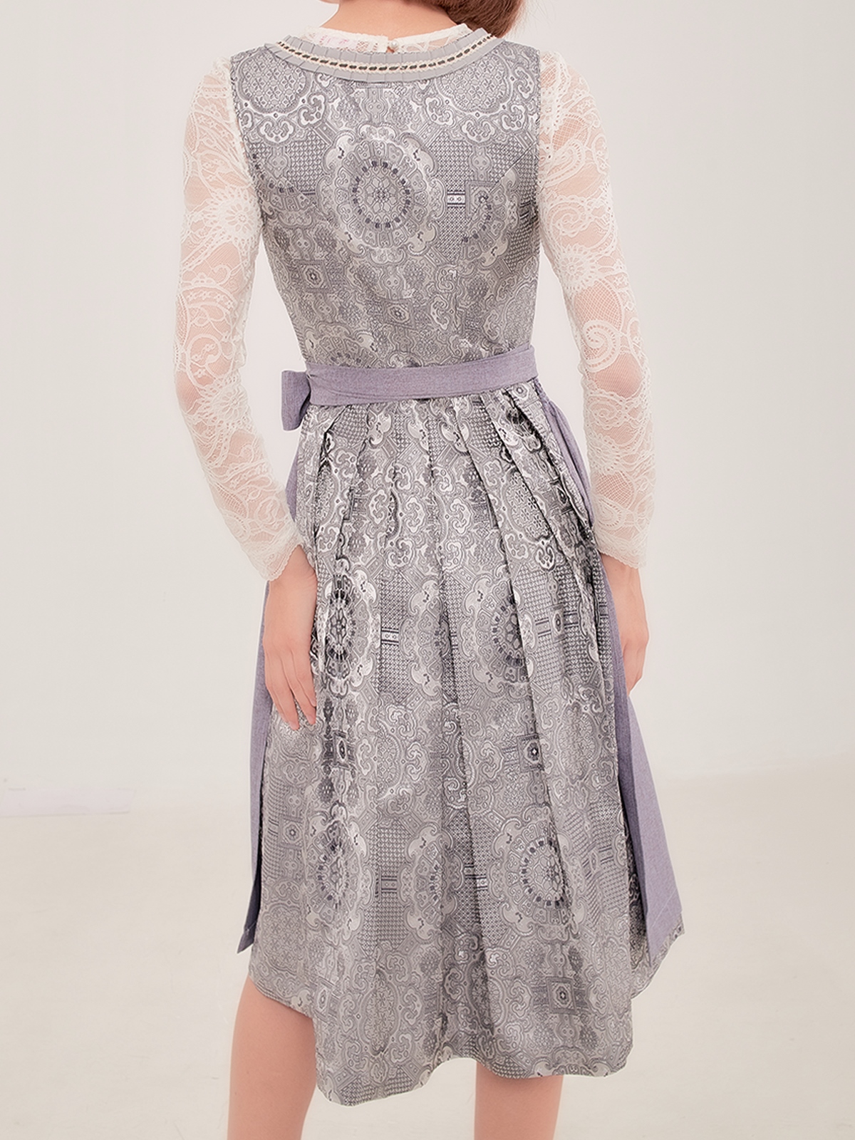 Elegantes Samt Grün Dirndl