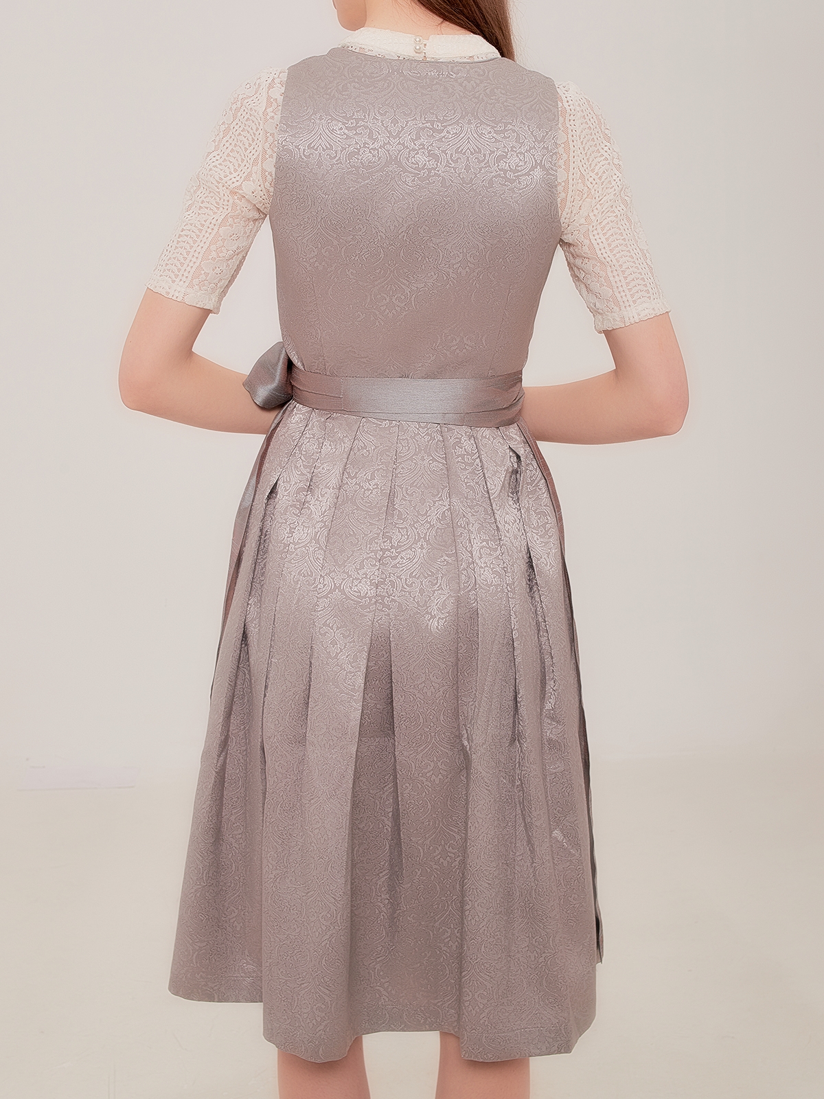 Hochwertiges Dirndl in Grün