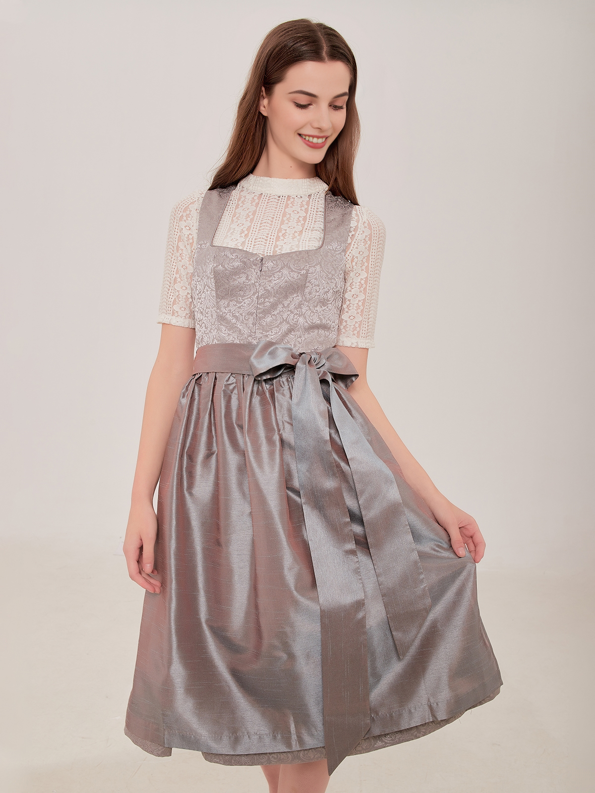 Dirndl in Grün mit perfekter Passform