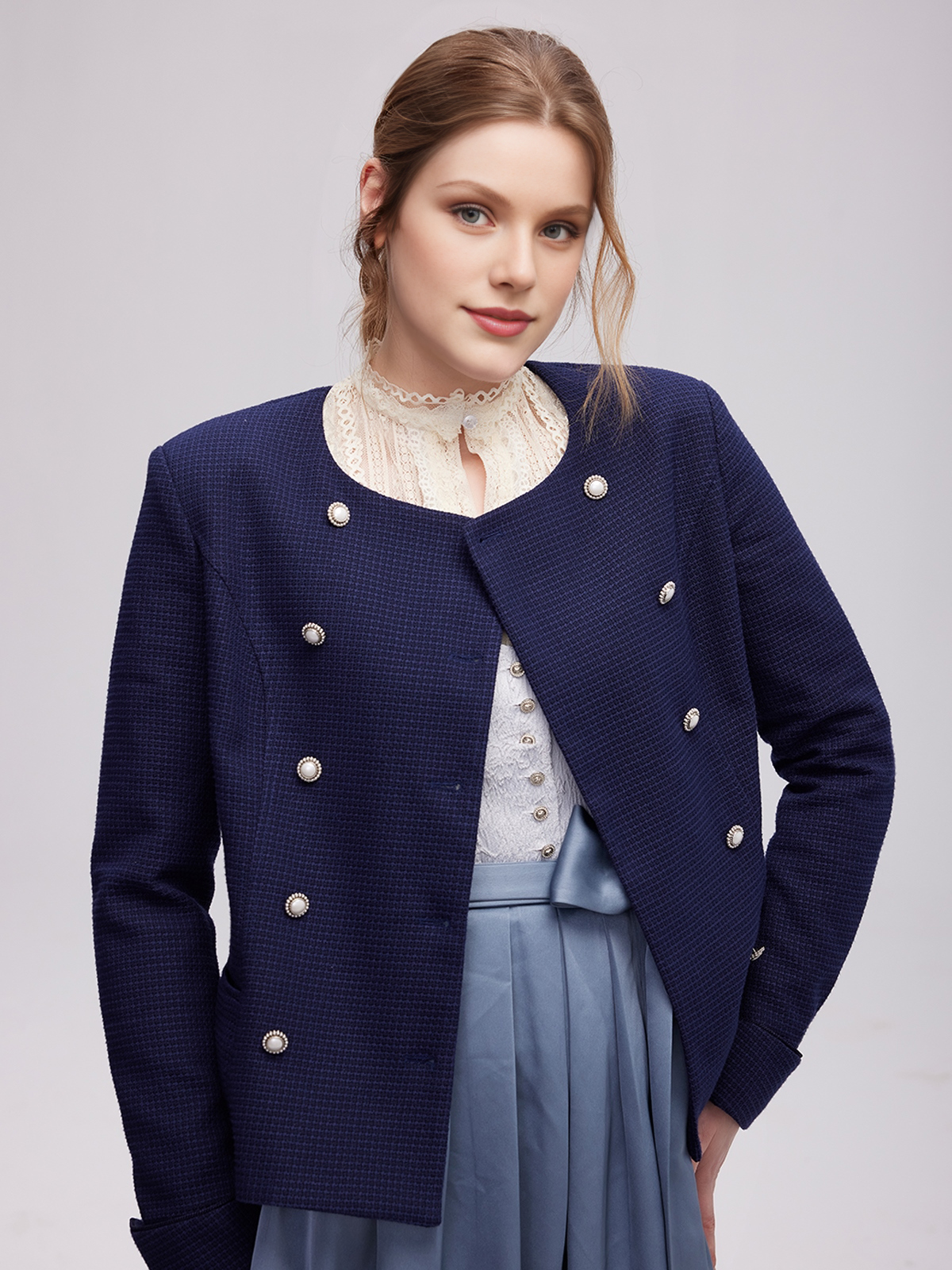 Rotes Dirndl Samt in eleganter Ausführung