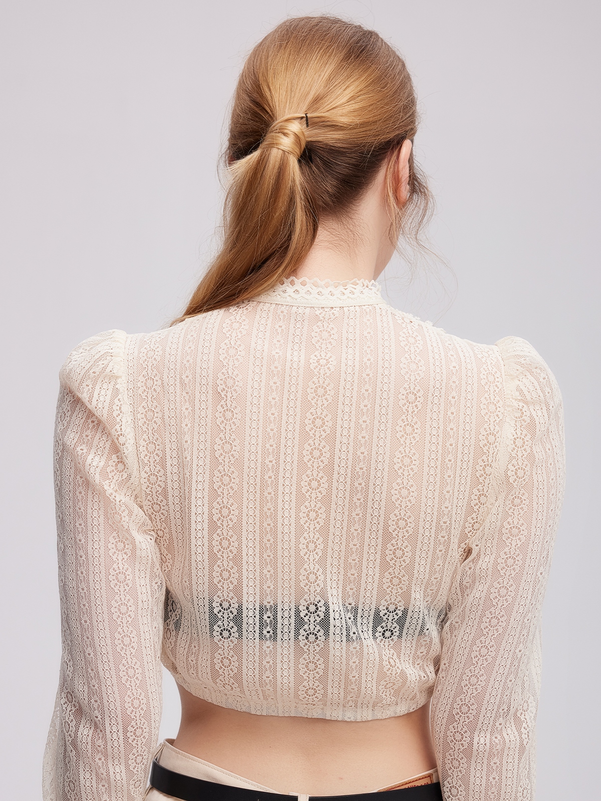 Dirndl mit Hakenverschluss